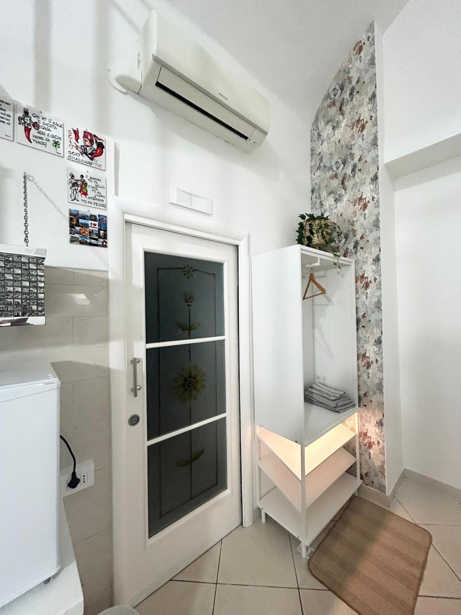 Casa Della Felicita Villa เนเปิลส์ ภายนอก รูปภาพ